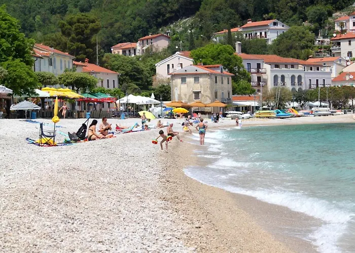 7766b * Mošćenička Draga